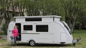Vous êtes à la recherche d'une caravane pliante rigide d'occasion ? Caravane Silver Premium 450 Lj Le Monde Du Plein Air