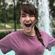 Lindsey Hedrick's Instagram, Twitter & Facebook