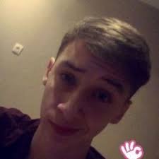 Arthur Benoit (@tutur2501)