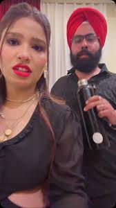 Kuch jada he bol gye ye😅😅#, #trending , #instagramreels , #funnyvideos ,  #reelsmaker , #husbandwifecomedy , #funtomakereels