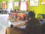 Check spelling or type a new query. Dinas Sosial Klarifikasi Lapangan 7 Warga Kuanfatu Yang Diblokir Bst Tahap Ii Nya Pos Kupang