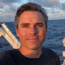 Justin Umholtz's Instagram, Twitter & Facebook