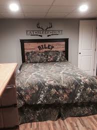 17 Boys Bedroom Theme Ideas To Try Interior God Hunting Decor Bedroom Boys Hunting Room Boys Hunting Bedroom