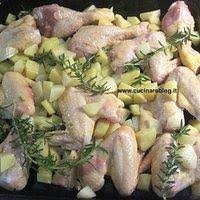 L'agnello al forno con patate è un piatto che in casa prepariamo da sempre in occasione del pranzo di pasqua. Pollo Al Forno Con Patate Forno Statico O Ventilato Ricette Di Cucina Gustosa Ricerca
