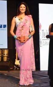 Pooja batra shared this photo. 31 Pooja Batra Ideas Actresses Bollywood Indian Actresses