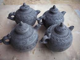 These Are Teapots By Paruth Hann A Cambodian Potter Tea Pots Ceramics Projects Ceramic Teapots