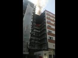 Explozii și incendiu puternic la alba iulia! Incendiu In Blocul M10 Din Alba Iulia Youtube