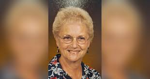 Obituary for Carole Sue (Robinson) Everett