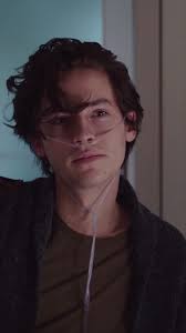 скачать фильм в метре друг от друга на телефон Pin Ot Polzovatelya Sofiafesenko Na Doske Cole Muzhchiny Znamenitosti Znamenitosti Parni Amerikanskie Aktery