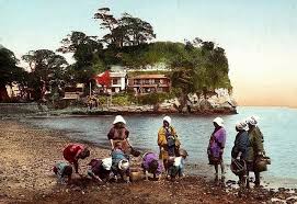 Shell Pickers At Juniten Shrine Near Yokohama Women On The Tidal Flats Of Honmoku In Meiji Era Japan Salt Print 6 Japan Landscape Meiji Era Japan Photograph