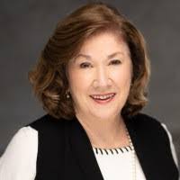 Peggy Dinkel's Instagram, Twitter & Facebook