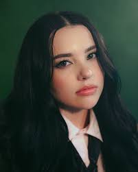 Lauren Spencer Smith added a new photo.