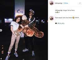 Ketika cinta bertasbih rey mbayang dinda hauw. Pernah Viral Video Klarifikasi Putus Ini 5 Potret Indy Dan Pacar Barunya Matamata Com