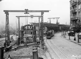 U3 In Hamburg Die Schonste U Bahn Linie Der Welt Hamburg Hamburg Reise Hamburg Geschichte