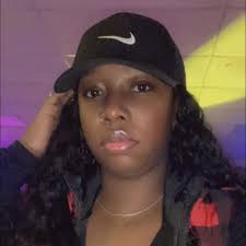 How do divorced parents handle Elf