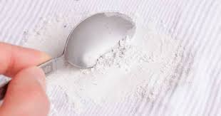 Bugün sizlere çok yorulmadan duvar ve duvar kağıdı temizliği yapmanın ipuçlarından bahsetmek istiyoruz. Yag Lekesi Nasil Cikar Gecer Beklemis Kurumus Yag Lekesini Ne Cikarir