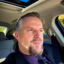 😂 About 3 shots in he turned to me and said “this is turning to a blooper  reel” and he was right lol