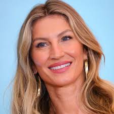 Kim Kardashian Then & Now: See How Much Her Face Has Changed Over The Years