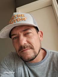 Agora eu ando, correndo tanto... 🤟💀 . . . #pintorprofissional  #celiochavespintor #gratidão #sucesso #chama