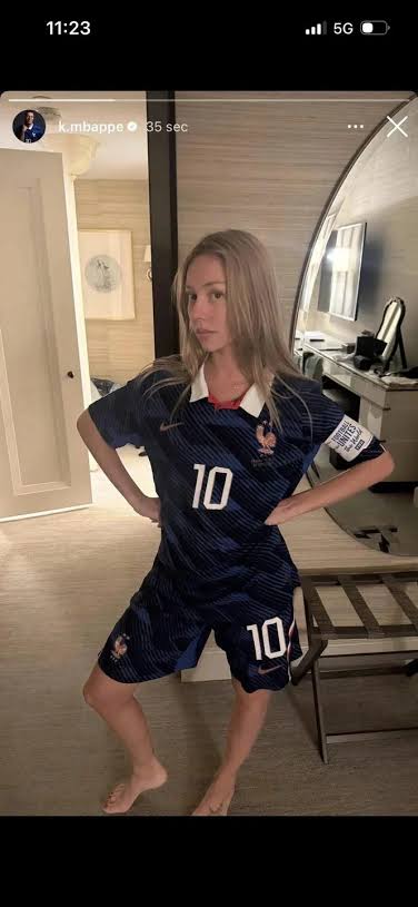 Kylian Mbappé Posted and Deleted His Hard Launch With Ester Expósito During the World Cup Finals
