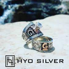 Romance Forever Ring Set Custom Rings By Hyo Silver Western Wedding Rings Western Wedding Rings Sets Cool Wedding Rings