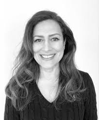 Delia Collado's Instagram, Twitter & Facebook