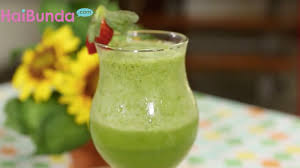 Green juice with almond milk siap untuk dinikmati! Resep Green Juice Dari Bayam Menu Tepat Untuk Diet Bunda
