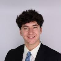 Phil Tesoriero's Instagram, Twitter & Facebook