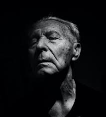 Botanical Portrait © Tim Platt @timplattphoto www.fineartphotoawards.com  #TimPlatt #fineart #fineartphotography #contemporaryphotography #artphoto  #conceptual #conceptualphotography #macrophotography #stilllife  #stilllifephoto #conceptualphotography