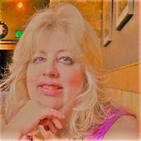 Lisa Baring's Instagram, Twitter & Facebook