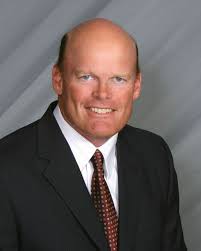 UNI extends Mark Farley's contract through 2026