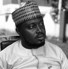 Dealing with frustrating online gaming opponents