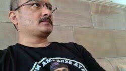 Senin, 10 mei 2021 09:34. Sosialisasi Prokes Petugas Ppsu Pademangan Timur Dan Kepolisian Arak Peti Mati Berita Terkini Kabar Terbaru Indonesia Liputan4 Com