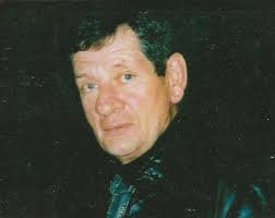 Could anyone help make my father in laws top cream or black to make it more  aesthetically pleasing. (The one in blue) thank you 🙏🏼