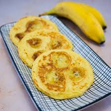 Pancakes Coco Banane La Cerise Sur Le Maillot Recette En 2020 Alimentation Recette Banane Banane