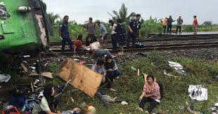 Check spelling or type a new query. 20 Maut Bas Kereta Api Bertembung Di Thailand