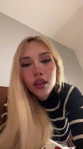 I am 22 years old, Height 1.72m , Weight 47kg, Chest size 35, I'm alone, My  name is Selena and I live in the United States. Study for a master's degree  in medicine. , Hello Babe 💋, ., ., ...