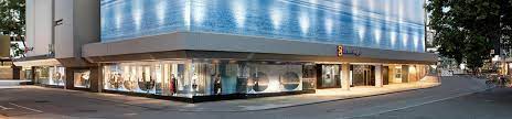 325,612 likes · 3,216 talking about this · 41,739 were here. Breuninger Store Stuttgart E Breuninger Gmbh Co