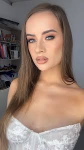 היי, אשמח אם אפשר להוריד את המדפים בצד 🙂