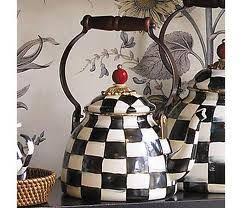 Black And White Teapot On Kardashians Mackenzie Childs Tea Kettle Hledat Googlem Mackenzie Childs Tea Pots Tea Kettle