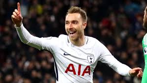 สำหรับ เอริคเซ่น ได้รับการยืนยันว่าอยู่ในสภาวะปลอดภัย และหายใจได้แล้ว หลังจากที่เจ้าตัวล้มลงในช่วงท้ายครึ่งแรกที่ทีม. à¹‚à¸£à¸‡à¹€à¸£ à¸¢à¸™à¸£ à¸­à¸‡à¸„à¸³