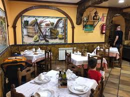 Buitrago de lozoya is one of the loveliest villages in the region of madrid. Asador Las Murallas Buitrago De Lozoya Restaurant Reviews Photos Phone Number Tripadvisor