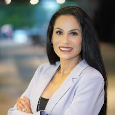 Luxury by Laura De La Cerda