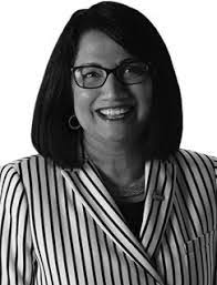 Nicole Iezzi's Instagram, Twitter & Facebook