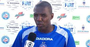 Morre Reinaldo Aleluia, ex-atacante do Bahia, aos 53 anos
