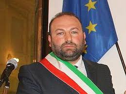Presso il policlinico di bari e visitava i suoi pazienti anche privatamente nel suo studio di grumo appula, a pochi metri dalla. Grumo Appula La Corte Dei Conti Boccia Il Piano Di Riequilibrio L Ennesima Tegola