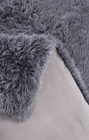 Bedee lammfell schaffell teppich weiß kunstfell schaffellimitat longhair bettvorleger sofa matte fellimitat fellteppich faux fell teppich grau 4,1 von 5 sternen 64 25,82 € 25,82 € Fell Teppich Echtes Lammfell Davos Grau