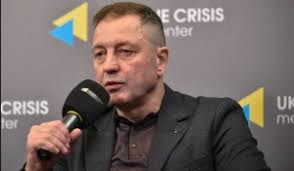 Trump would back Ukraine if Europe leads, ex-Pentagon official says