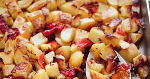 Pommes De Terre Au Poivron Au Four Recettes Mag Recette Poivrons Au Four Creme Fraiche Recette Pomme De Terre