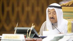 حافظت إمارة الكويت على استقلالها الداخلي عن الدولة العثمانية من خلال حكم أسرة آل صباح25 وهو الوضع الذي كانت رئاسة مجلس الوزراء في السابق دائمًا ما تكون بيد ولي العهد، ولكن ذلك تغير. ØªØ±ÙƒÙŠØ§ ØªÙ†Ø¹ÙŠ Ø£Ù…ÙŠØ± Ø§Ù„ÙƒÙˆÙŠØª Ùˆ8 Ø¯ÙˆÙ„ Ø¹Ø±Ø¨ÙŠØ© ØªØ¹Ù„Ù† Ø§Ù„Ø­Ø¯Ø§Ø¯